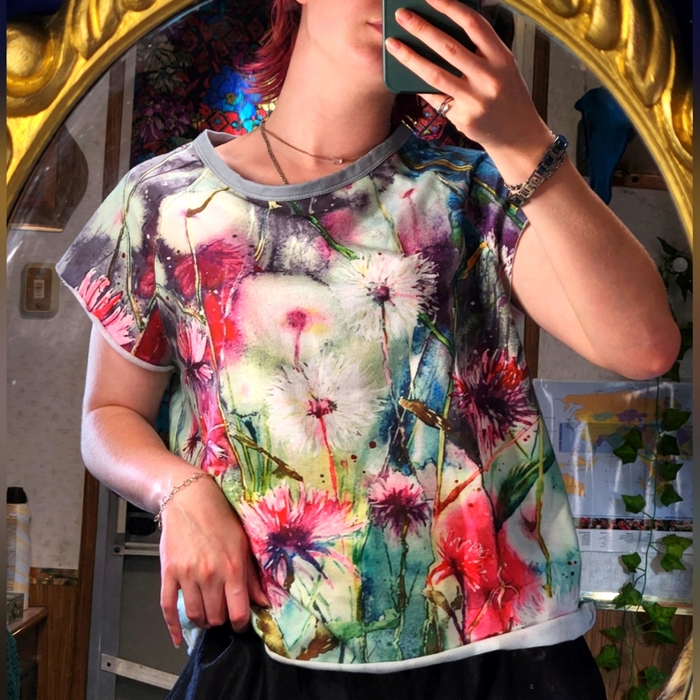 VIBRANT FLORAL SHIRT